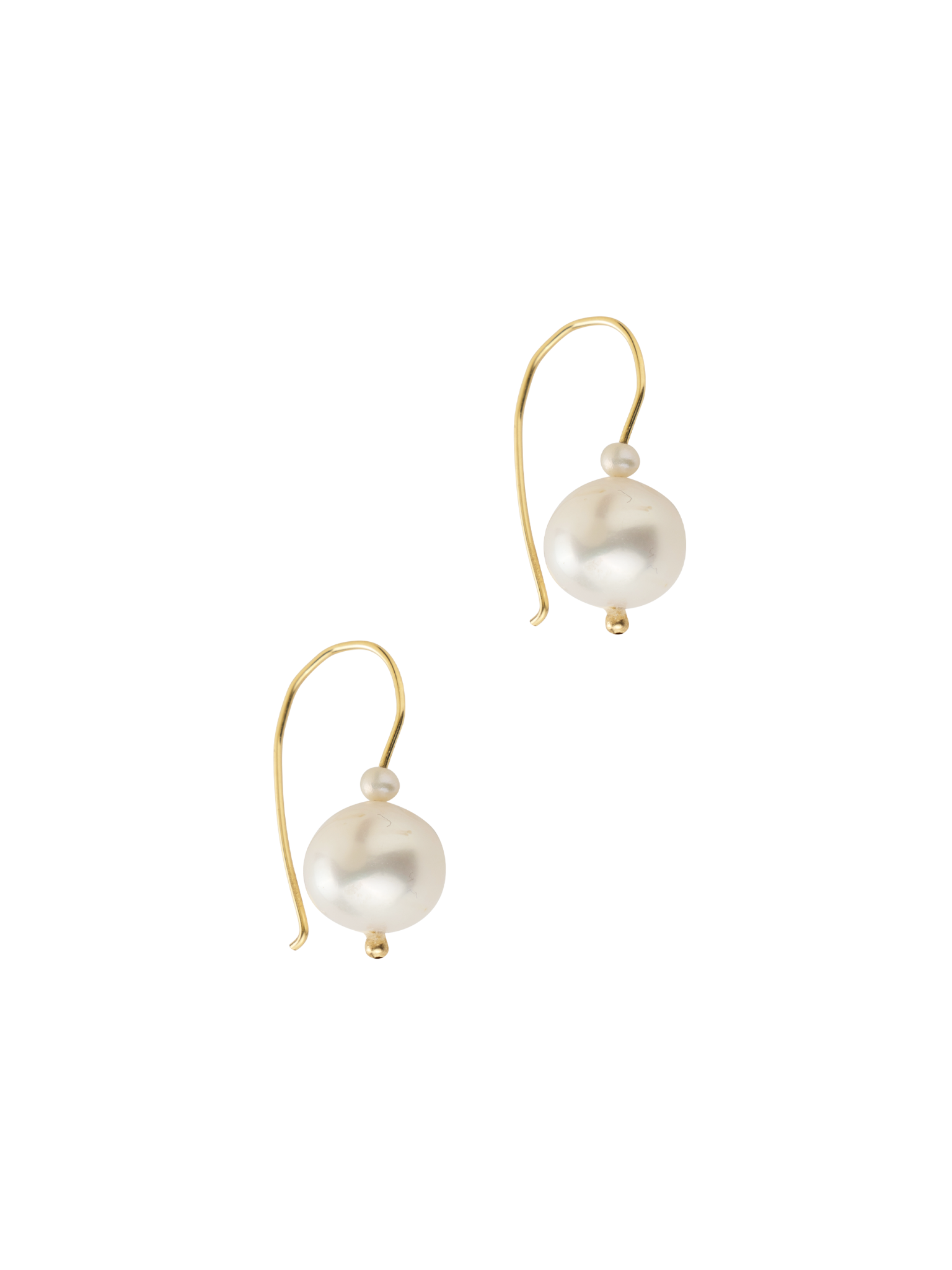 Standard pearl earring